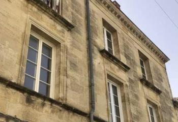 Vente bureau Croix Seguey - Proche bus et tram  à Bordeaux - 33000