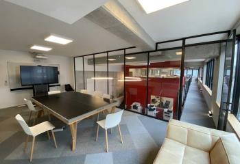 Vente bureaux Bassins à Flots - Proche tram et bus  à Bordeaux - 33000