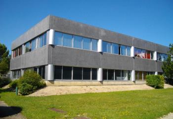 Bureaux à vendre - Proche Pont d'Aquitaine et rocade  à Bordeaux - 33000