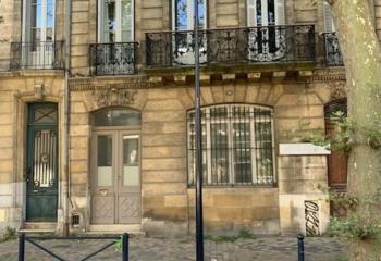 Vente bureaux Chartrons - Proximité tram B et bus  à Bordeaux - 33000