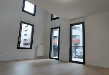 Vente bureaux - Quartier Bassins à Flot - Proche Tram B  à Bordeaux - 33000