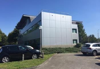 Bureaux à vendre à Lac - Accès rocade et tram C  à Bordeaux - 33000