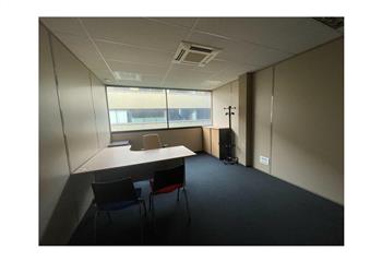 Vente bureaux (33520) - Proximité tramway et 35 places de parking  à Bruges - 33520