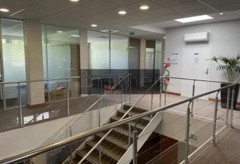 Bureau à vendre à - Belles prestations  à Bruges - 33520