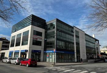 Vente bureaux - Proche RER et future station de métro  à Chelles - 77500