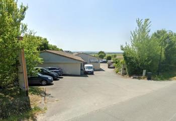 Vente bureaux (17610), proche N141, D141, D135  à Chérac - 17610