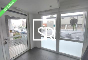 Vente bureaux - Proche bus et voies vertes