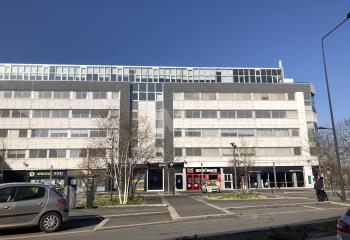 Vente bureaux - Proche centre-ville d'Evry, A6, RER D  à Courcouronnes - 91080