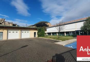 Bureaux à la vente à Curas  à Cruas - 07350