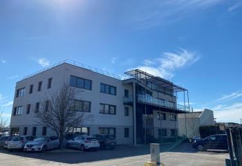 Vente bureaux - Proche A42, A43, A46 et périphérique