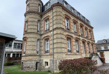 Vente bureaux - Centre-ville, proche gare SNCF et bus  à Dieppe - 76200