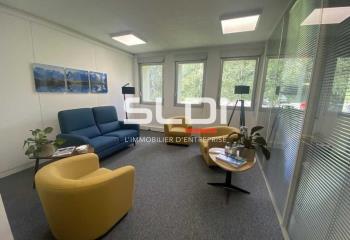 Vente bureau - Proche Lyon, deux stationnements