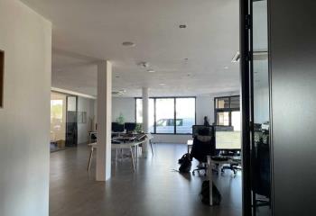 Vente bureaux - Proche autoroute A9 et gare de Perpignan  à Elne - 66200