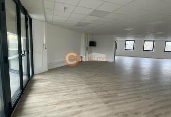 Vente bureaux - Proche grands axes