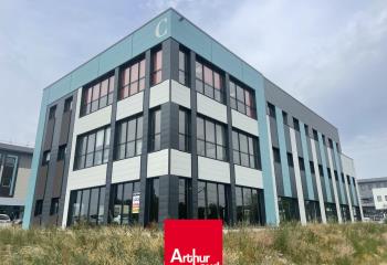 Vente bureaux - Proche autoroutes A46, A6, A466 et A432  à Genay - 69730
