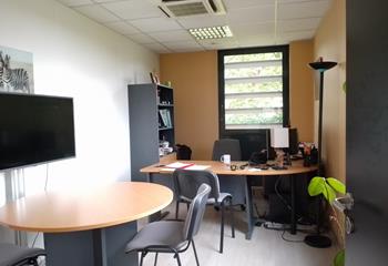 Vente bureaux - Proche gare et bus
