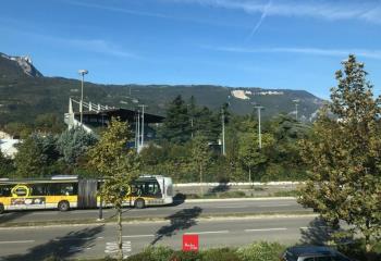 Vente bureaux - Cours de la Libération, proche tram et bus  à Grenoble - 38000