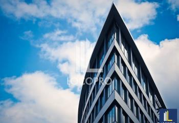 Vente bureaux - Proche accès autoroutiers  au Cannet - 06110