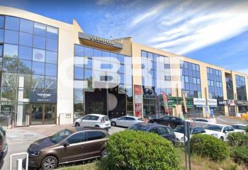 Vente bureaux - Proche autoroute A8 et transports en commun  au Cannet - 06110