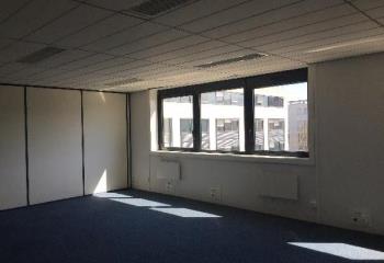 Achat bureaux - Proximité RER A  à Lognes - 77185