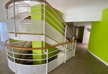 Vente bureaux - Angle de rue, proche bus et gare  à Lorient - 56100