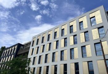 Vente bureaux centre - Proche autoroute et bus  à Mâcon - 71000