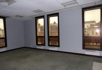 Bureau à vendre Mantes-la-Jolie (78200) - 1708 m²  à Mantes-la-Jolie - 78200