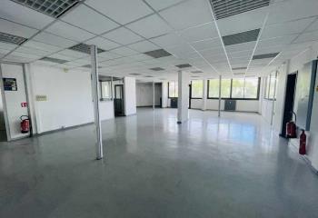 Vente bureaux centre, proche gare et axes routiers  à Melun - 77000