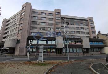 Vente bureaux - Proche gare RER D et autoroutes