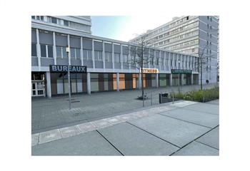Vente bureaux face à l'Hôtel de Ville  à Mons-en-Baroeul - 59370