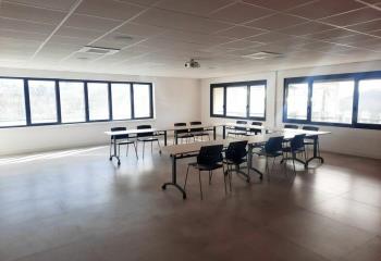 Vente bureaux - Proche arrêt de bus, facile d'accès  à Montbéliard - 25200