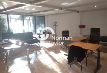 Vente bureaux - Proche gare, aéroport, autoroutes et tram  à Montpellier - 34000