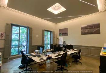 Vente bureaux centre - Proche Arènes et Maison Carrée  à Nîmes - 30000