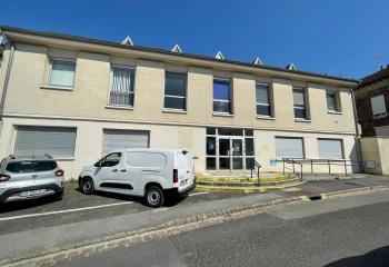 Vente bureaux centre-ville - Proche gare SNCF et autoroutes A1 et A29