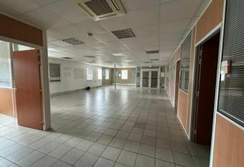 Vente bureaux, 35 min de Toulouse, 30 places de parking