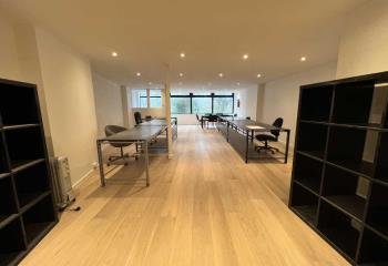 Bureau à vendre Paris 15 (75015) - 207 m²  à Paris 15 - 75015