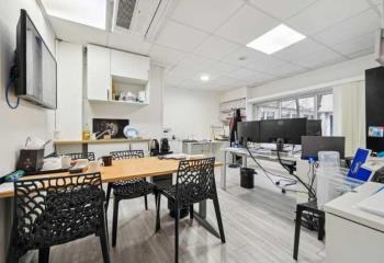 Bureau à vendre Paris 15 (75015) - 187 m²  à Paris 15 - 75015