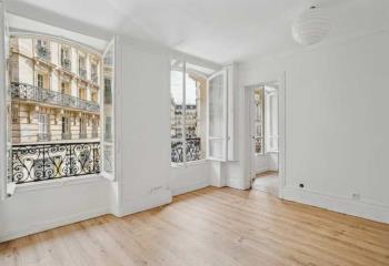 Bureau à vendre, proche Saint-Lazare, métro et RER  à Paris 8 - 75008