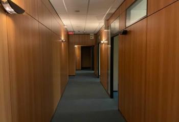 Vente bureaux - Proche autoroute A9, bus, gare et aéroport  à Perpignan - 66000