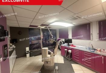 Vente bureaux vitrine - Proche Gare Sud et bus  à Rennes - 35000