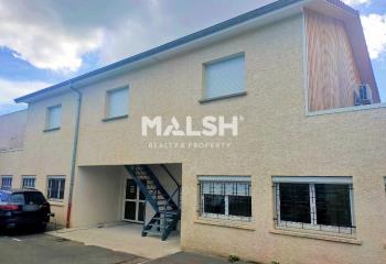 Bureaux à vendre proche Gare Sathonay-Rillieux et bus  à Rillieux-la-Pape - 69140