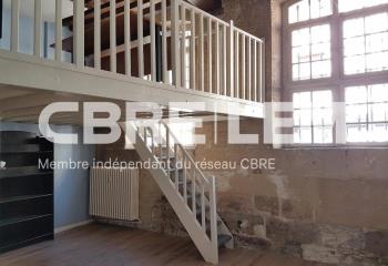 Vente bureau - Rez-de-chaussée, immeuble ancien  à Rouen - 76000