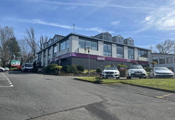 Bureaux à vendre, proche du lac et des Thermes de Dax  à Saint-Paul-lès-Dax - 40990