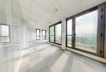 Vente bureaux, proche Parc Technologique et autoroutes