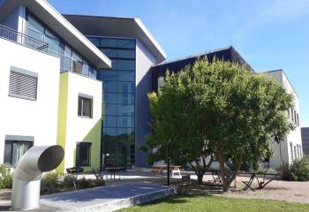 Vente bureaux - Proche Tram T2, A43 et Aéroport St Exupéry  à Saint-Priest - 69800