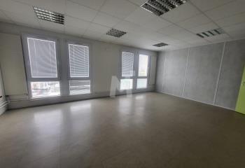 Vente de bureaux - RER D - A5  à Savigny-le-Temple - 77176