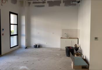 Vente bureaux - Proche centre-ville, gare et autoroutes  à Soissons - 02200