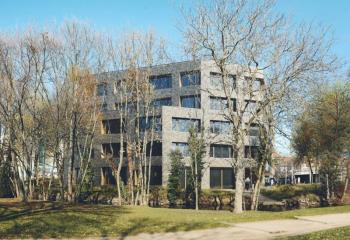 Vente plateaux de bureaux à Meinau, proche tram et autoroute  à Strasbourg - 67000