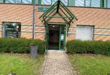 Bureaux à vendre en zone d'activité proche A1  à Templemars - 59175