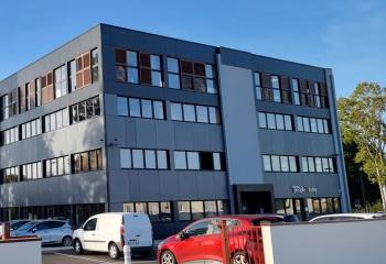 Vente bureaux - Proximité A10 et A63  à Tresses - 33370